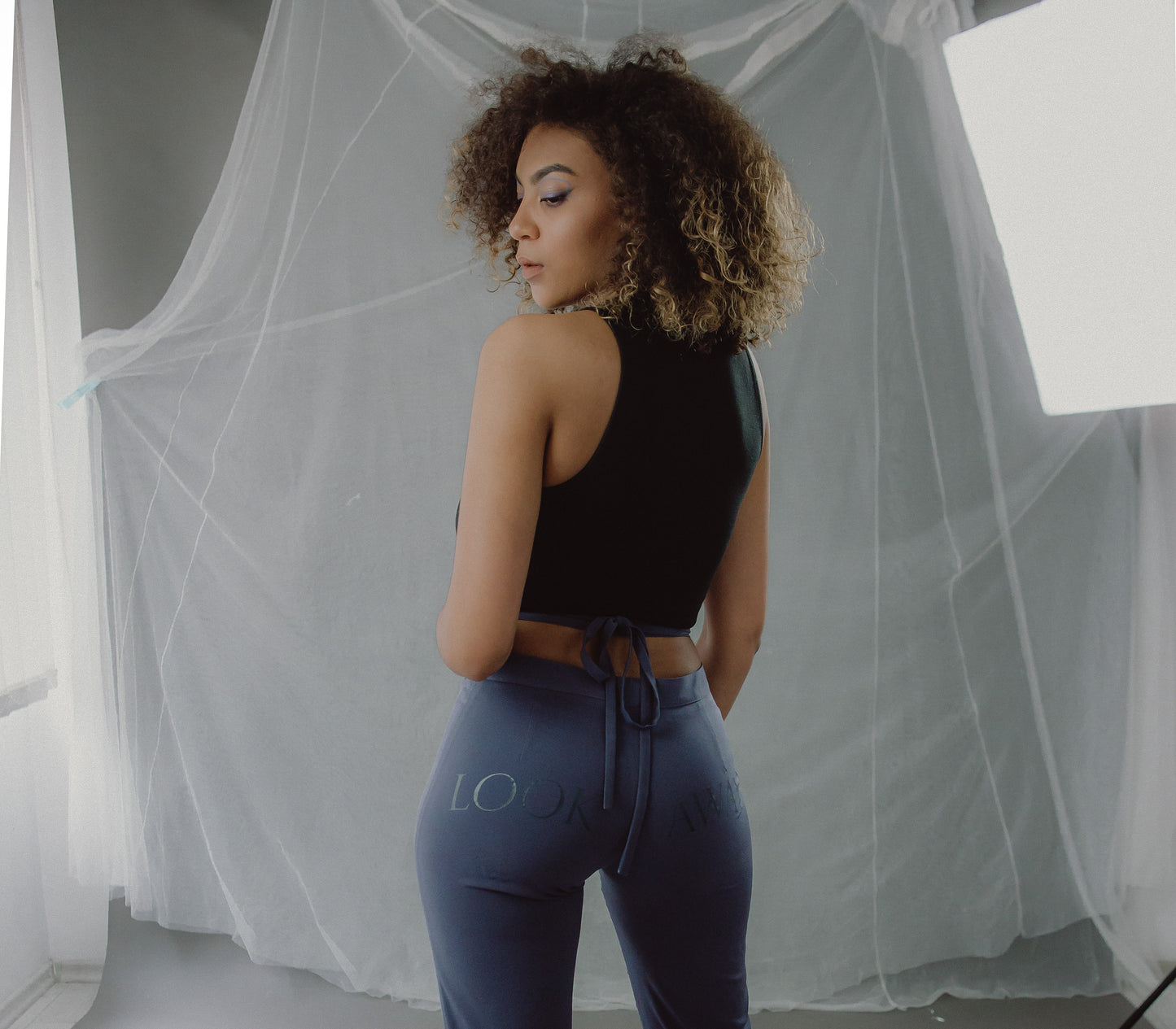 Лилав Панталон