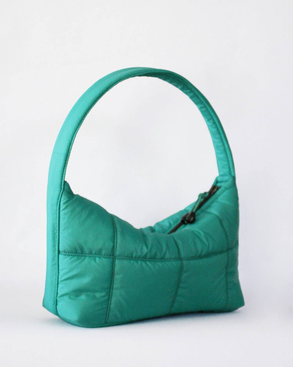 Яркозелена ватирана чанта за рамо